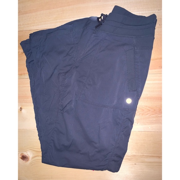 Lululemon dance studio pants - Picture 3 of 7